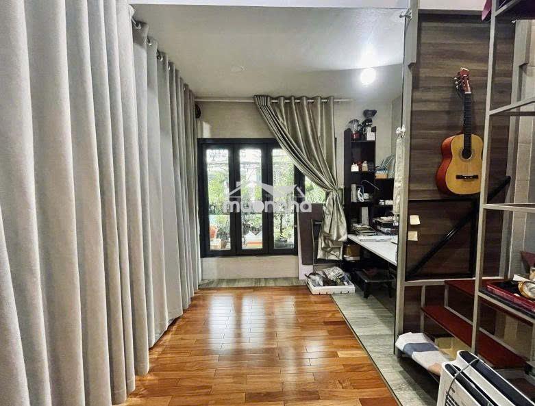 Hẻm xe hơi kinh doanh sầm uất quận 10 - 45m2 ngang 5.7m, 3 tầng. - 4