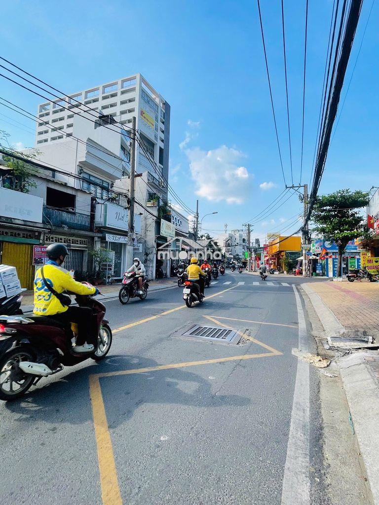 Bán nhà 1 trệt 2 lầu  mặt tiền đường kha vạn cân , linh tây