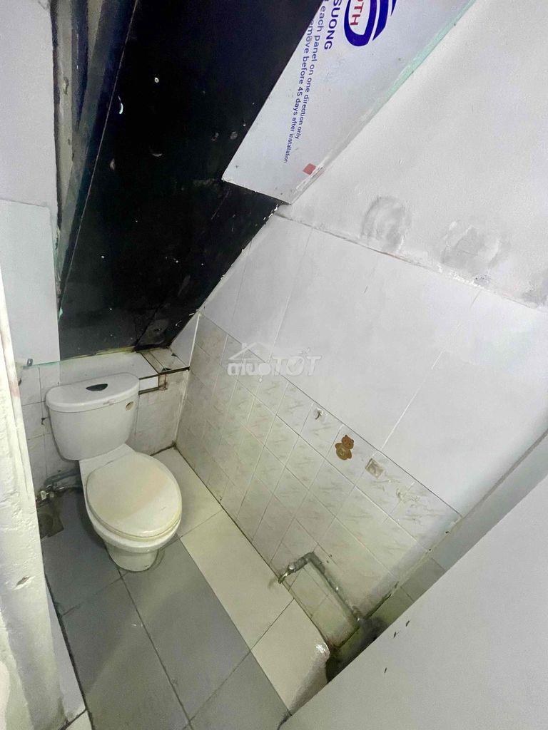 Cho thuê nhà nguyên căn - 1trệt1lầu - 1pn1wc - 3