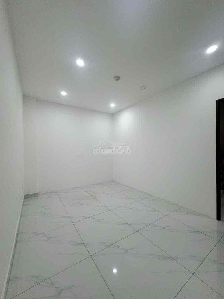 Cho thuê văn phòng ở vạn phúc city - 3