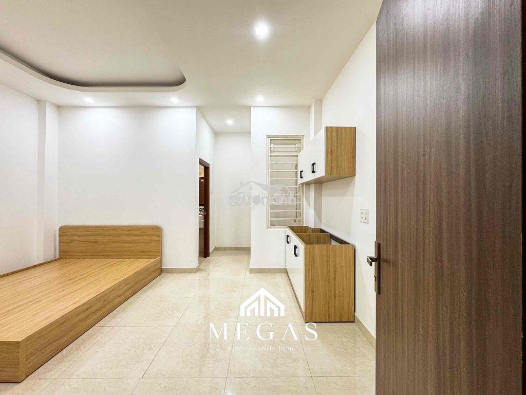 Trống sẵn căn studio full nội thất cửa sổ giếng trời ngay lotte mart - 2