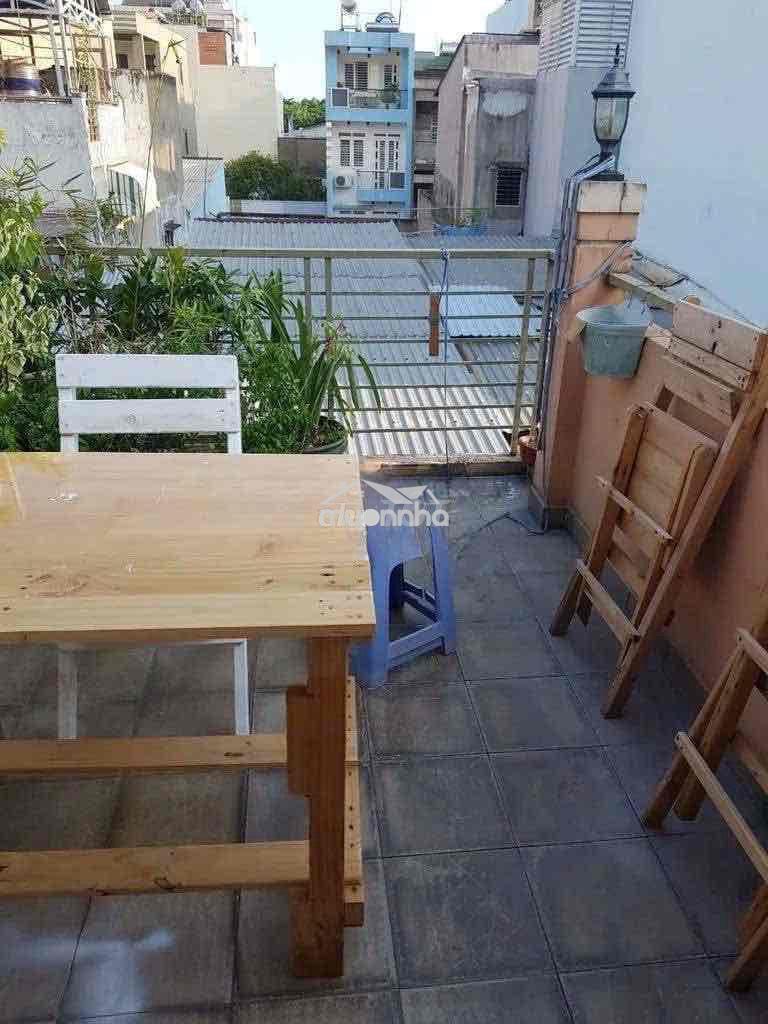 Giá: 8 triệu  cho thuê nhà hẻm  lê thị bạch cát, phường 11, quận 11 3m