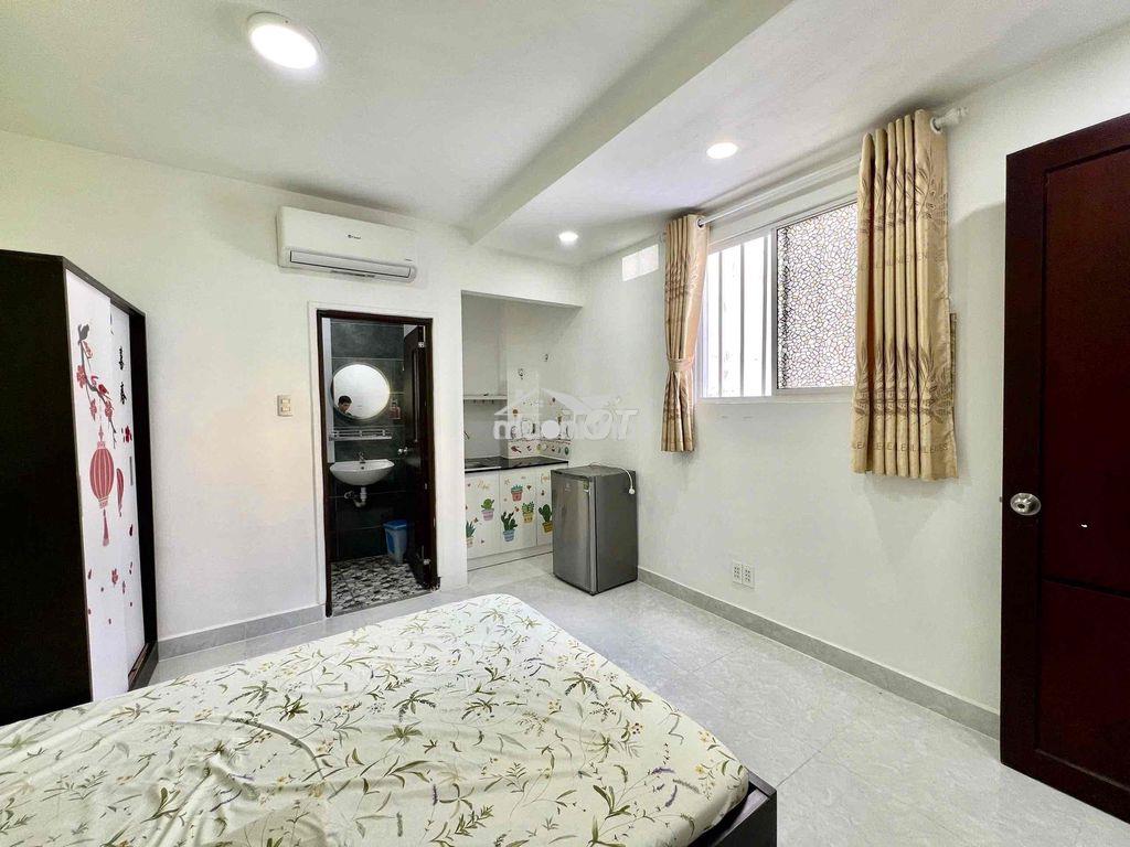Cho thuê căn hộ cửa sổ full nội thất rộng 25m2 ngay cầu kiệu q1 - 4