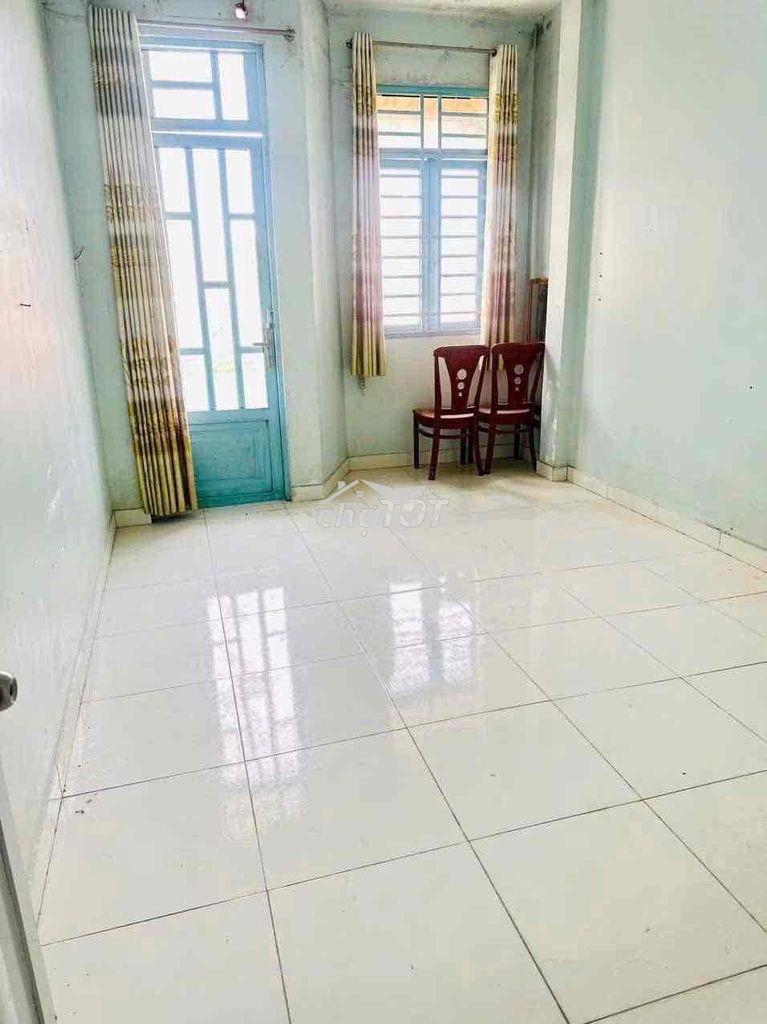 Cho thuê nhà nguyên căn lê văn lương - 2pn - 2 wc