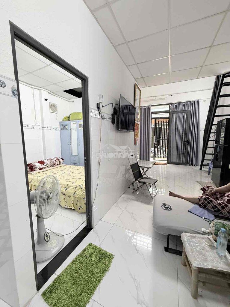 Nhà ở cách mặt tiền 2 căn, thuận tiện đi chuyển ☺️ - 4