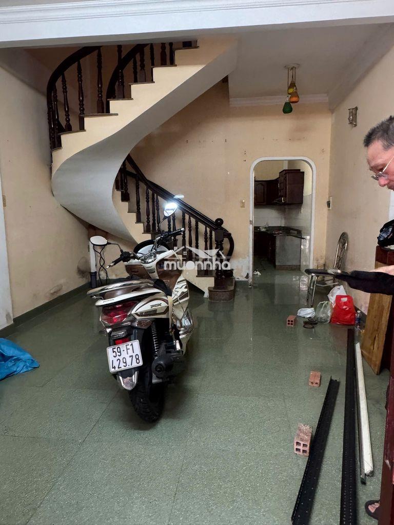 Cho thuê nhà hẻm xe hơi đường nguyễn đình chiểu, p.2, quận 3