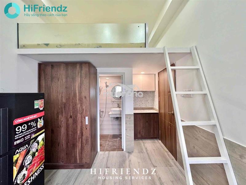 Phòng gác siêu xinh cách ueh b 3km có thang máy, hầm xe - full nt