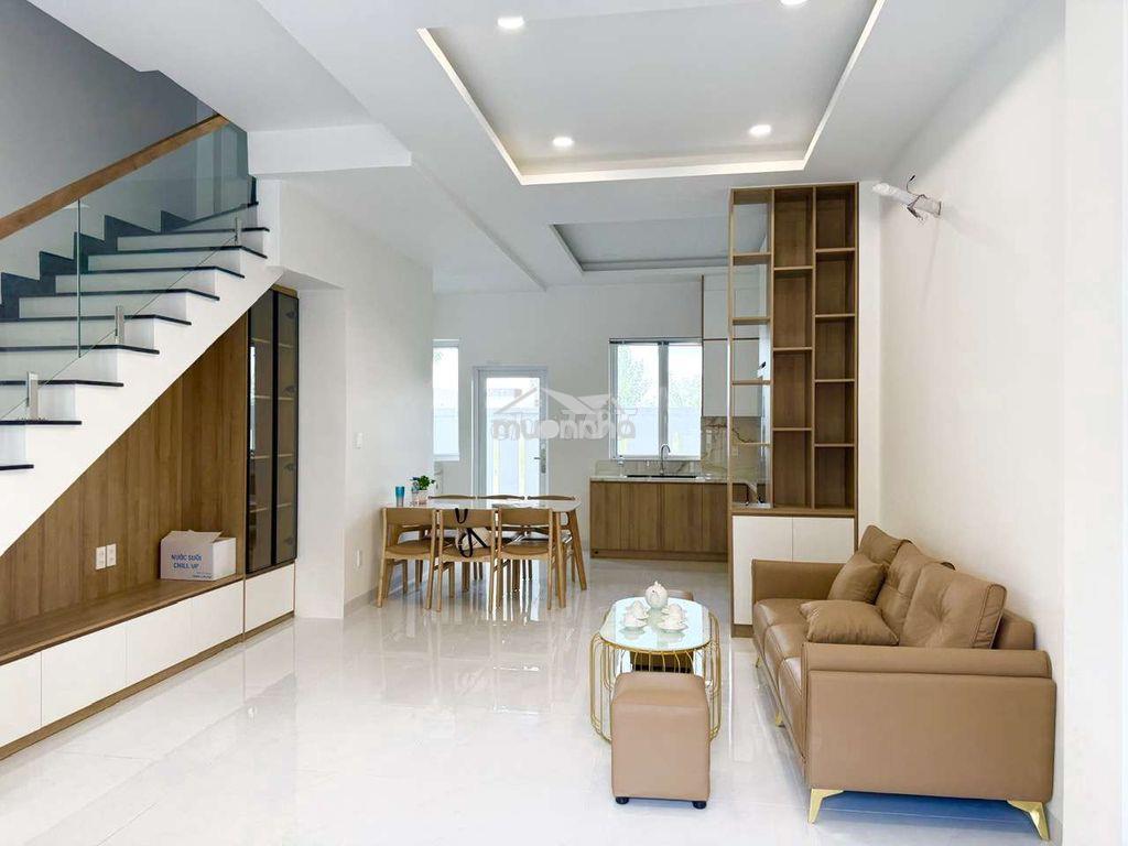 Cho thuê nhà phố suncasa 1
hòa phú  - 4