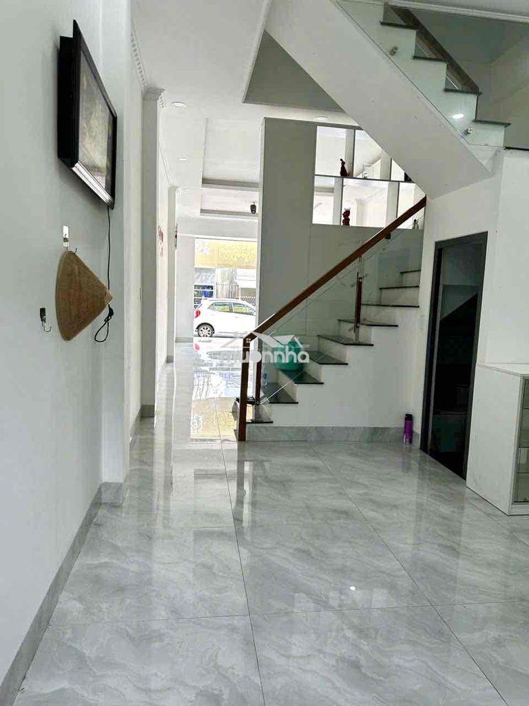 Nhà 1 trệt 2 lầu kế đt743 cách ngã 6 an phú hơn 1km,4p ngủ,đường 7m - 3