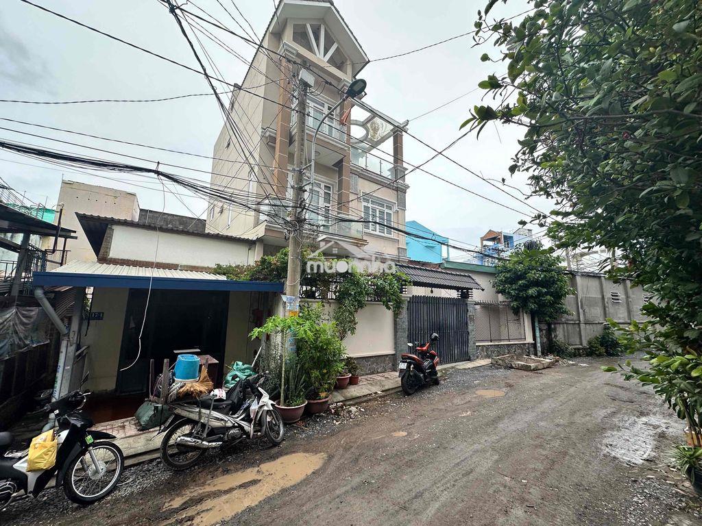 Nhanh mới còn nhà 4,5tỷ-50m2- đường nhựa13m đang đổ, sát chợ thủ đức. - 2