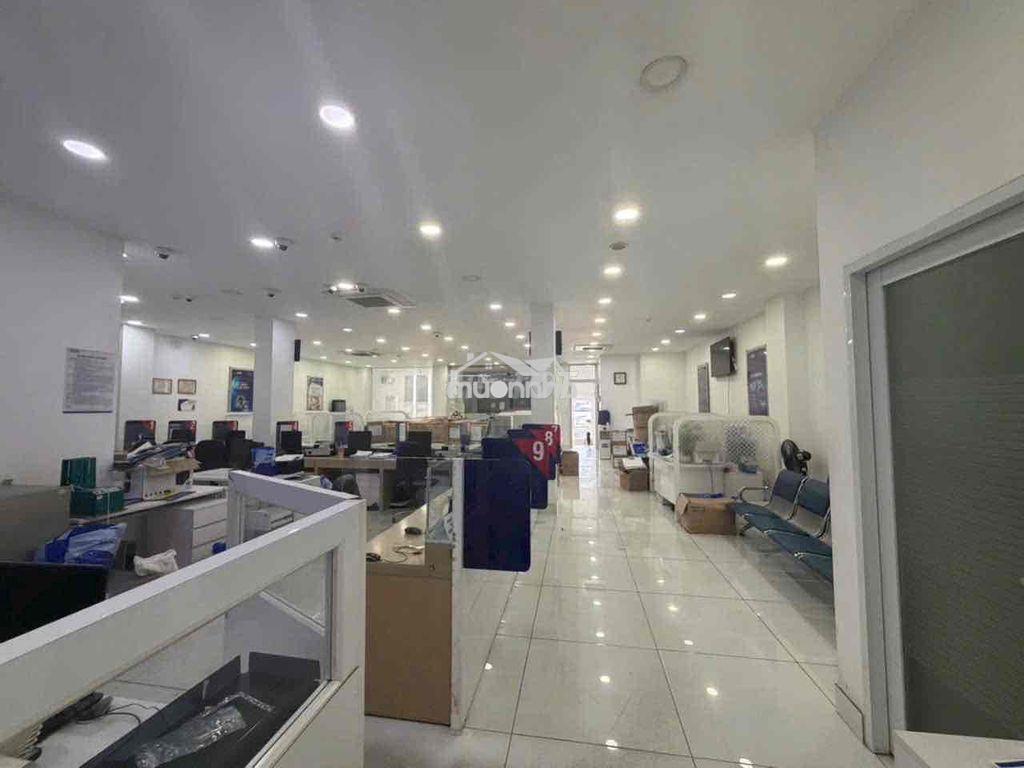 Toà nhà mặt tiền đại lộ bình dương  ngay becamex tower, phố ngân hàng - 3