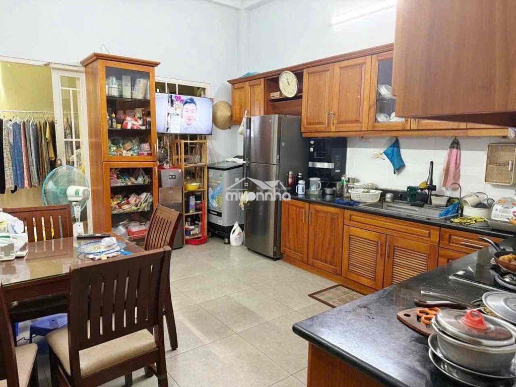 🏡 Nhà 3 tầng quận 7 – 4pn – 5wc – ngang 4m dài 25m – giá 9 tỷ 🔥 📍 lâm - 4