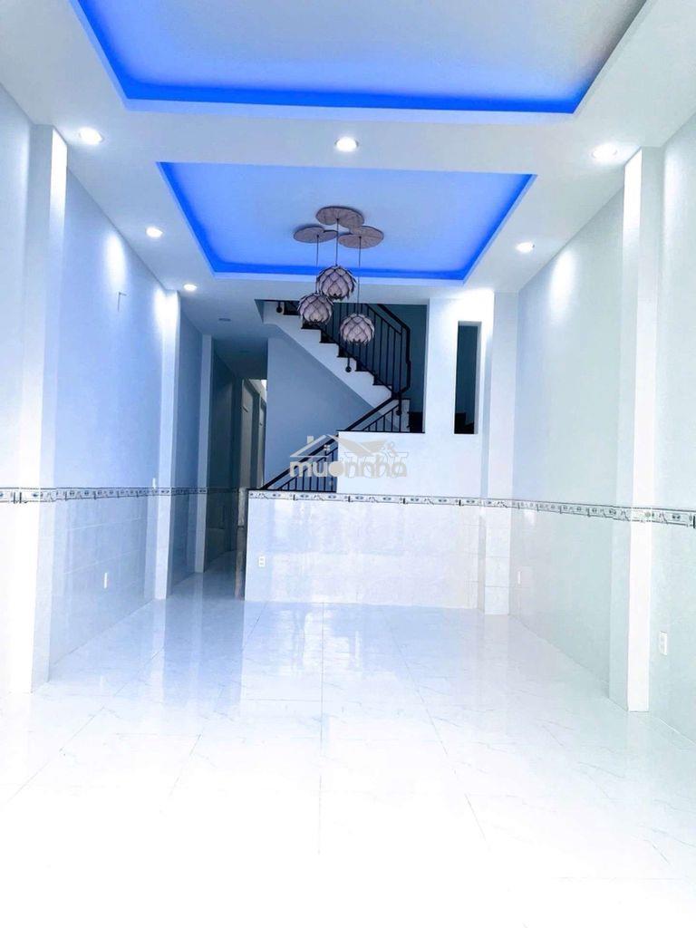 Chủ ngộp cần ra gấp căn nhà diện tích khủng