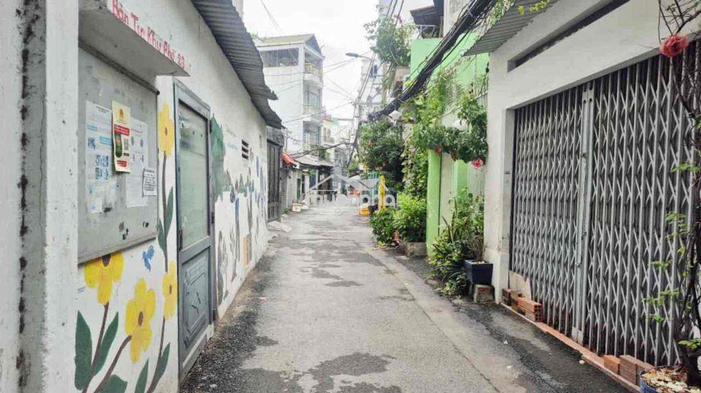 Bán nhà gần vincom - 94m2 - giá 6.2 tỷ(tl) - Ảnh 2
