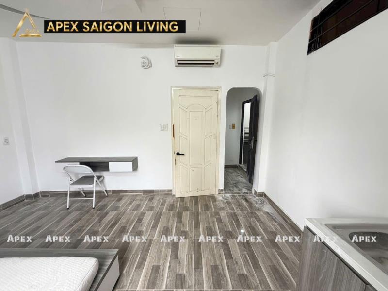 Căn hộ có gác cực to  thang máy cửa sổ siêu to  50m2  gần emart, vincome plaza phan văn trị bình thạnh  - 3