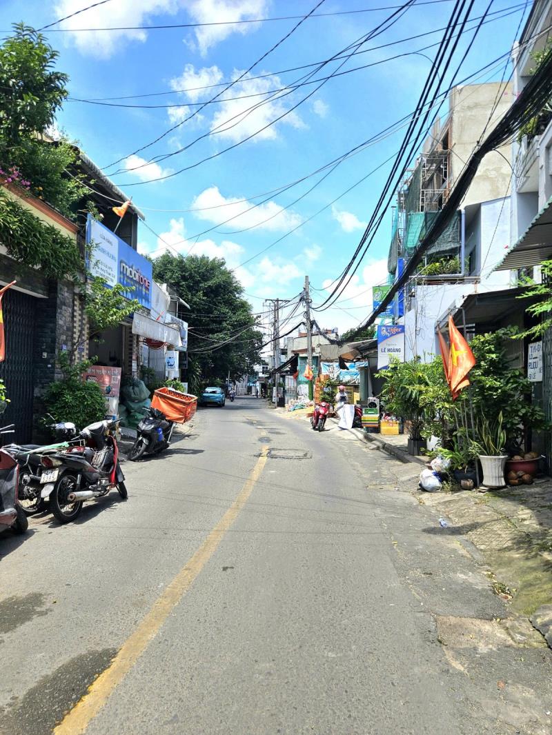 Nhà cấp 4 - mặt tiền đông hưng thuận quận 12 - 2