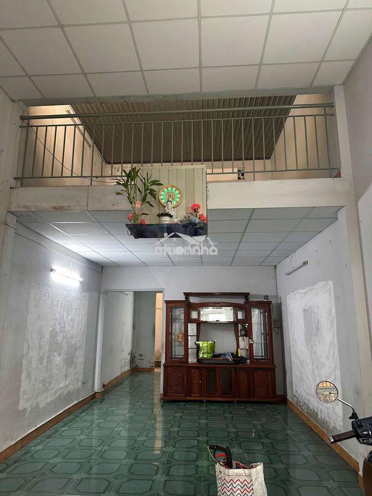 Nhà cấp 4 gác lửng gần cầu sóng thần và chợ thủ đức, p.an bình dĩ an