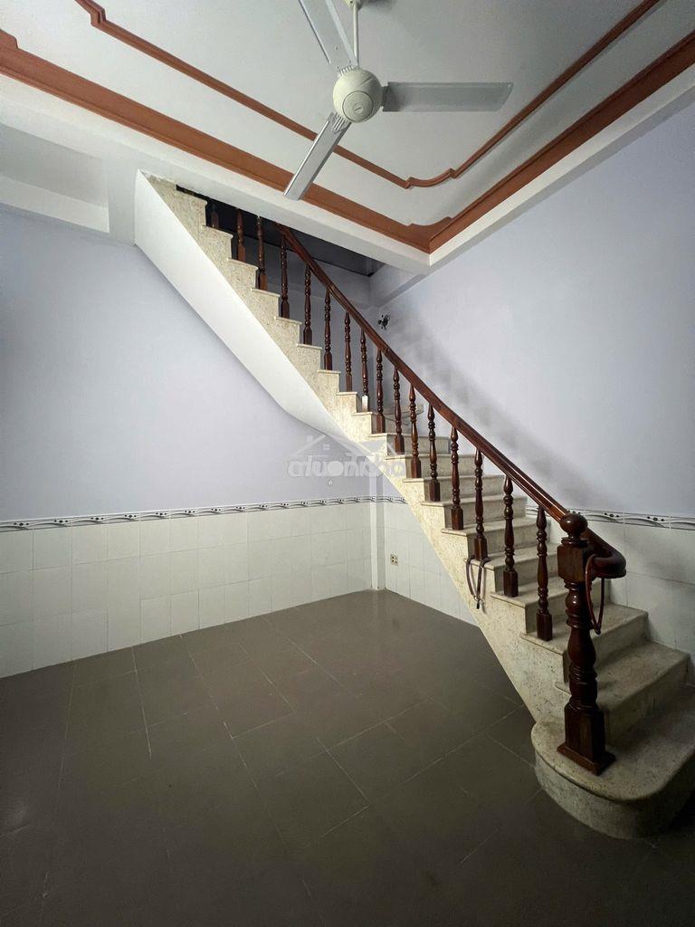 Cho thuê nhà nguyên căn khu đất thánh - gần gx nam hòa, q10