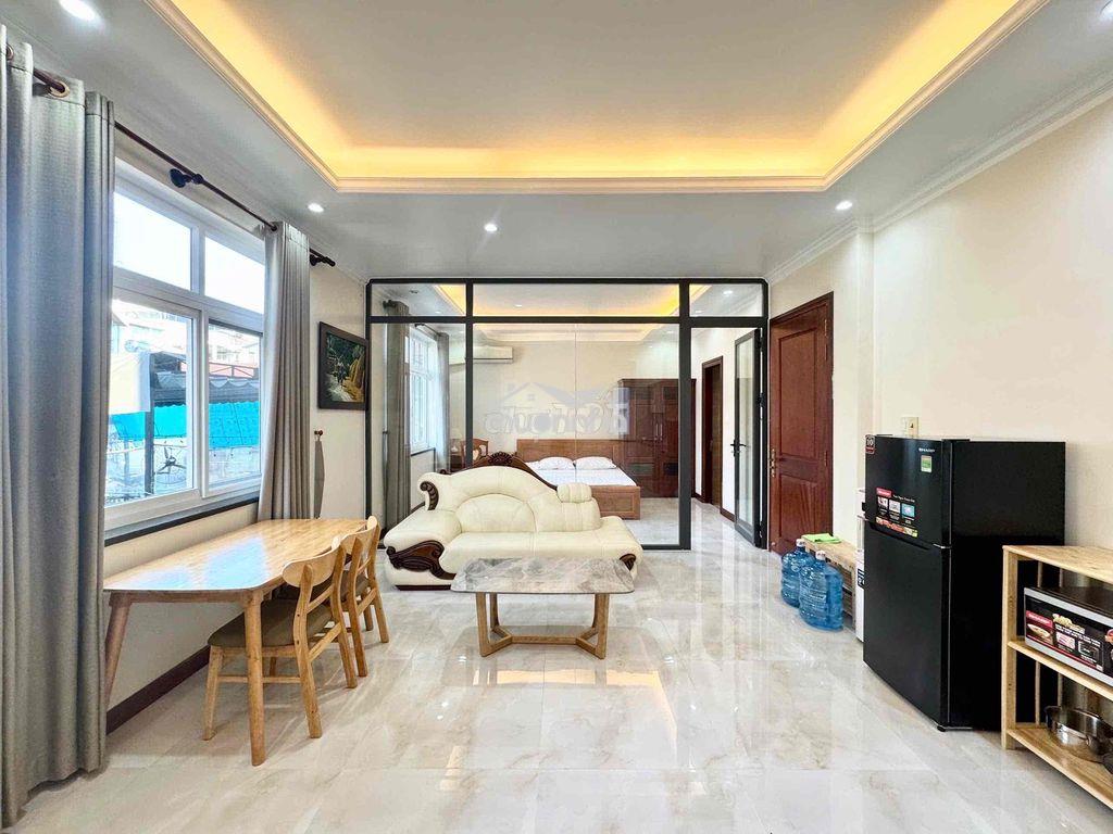 Căn hộ 1pn 60m2 siêu to fullnt từ a - z có cửa sổ to thoáng giáp q1 - Ảnh 2