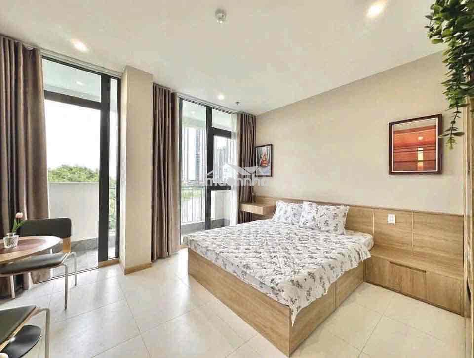 Căn hộ cho thuê ban công thang máy đường rạch bùng binh quận 3 - Ảnh 2