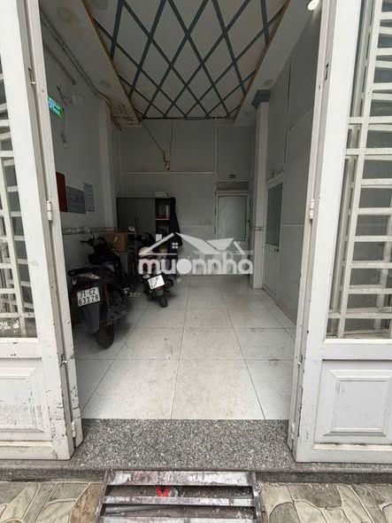 6,3 x 11,5 2 lầu đúc btct 5pn sổ hồng cách mt 20 mét kv tạ quang buu