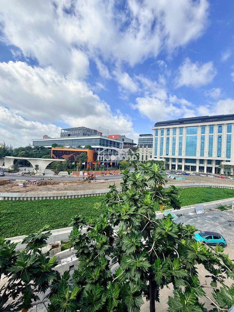 Duplex full nội thất ban công ngay văn lang