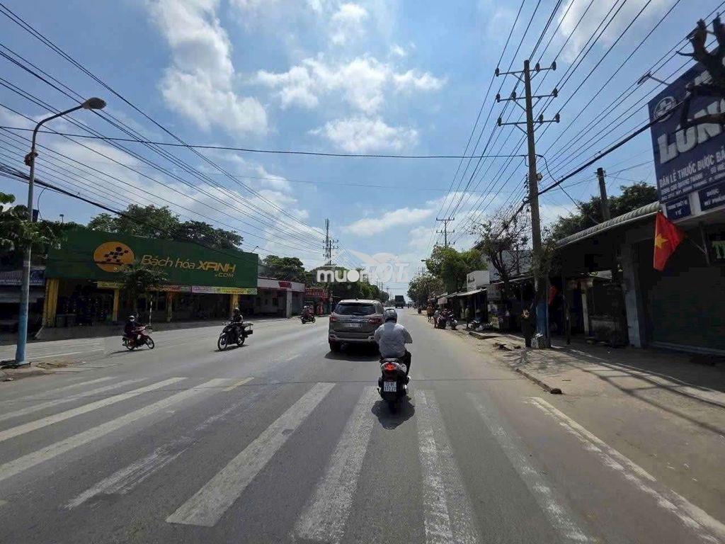 Xưởng đông hòa dt 3850m gia 24 triệu - 2