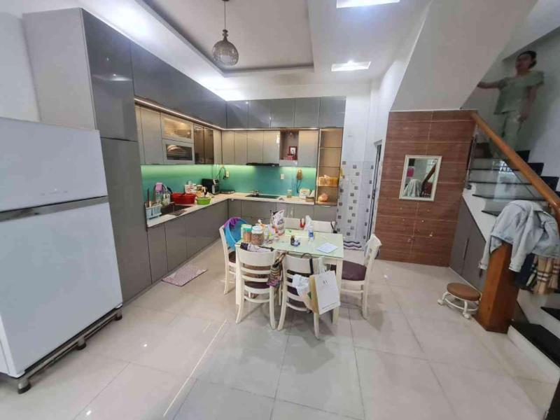 Chỉ 7,05 tỷ nhà mới 3 tầng hà huy giáp q.12 - ở ngay - khu phân lô an ninh 24/7! - 4