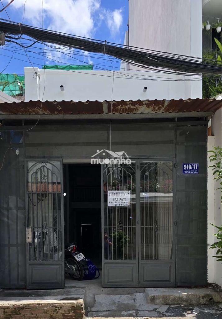 Nhà cho thuê nguyên căn 4×20 có gác lửng - Ảnh 2
