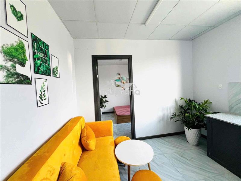 Chính chủ cho thuê phòng mt ql 50 ful nt có hầm ở ngay giá 4,8tr lh