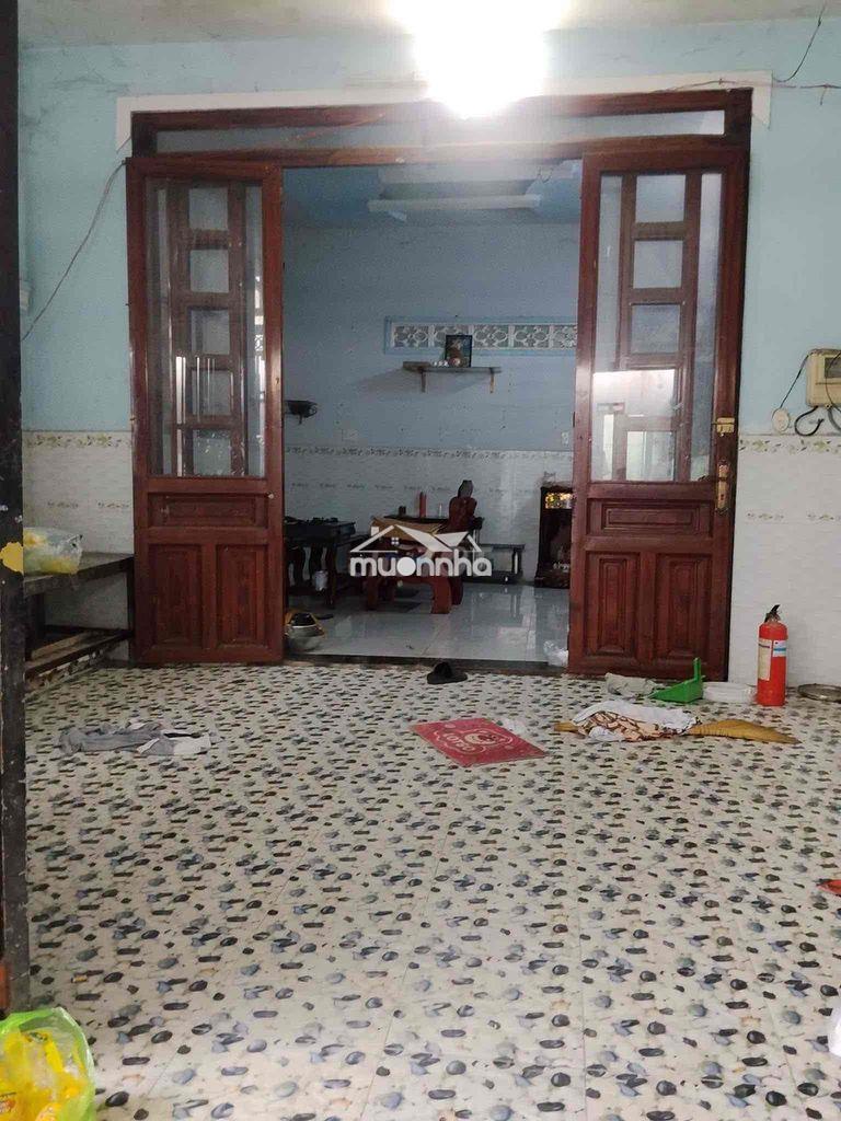 Cho thuê nhà vừa ở vừa làm kho chứa hàng giá rẻ vĩnh lộc gần uỷ ban