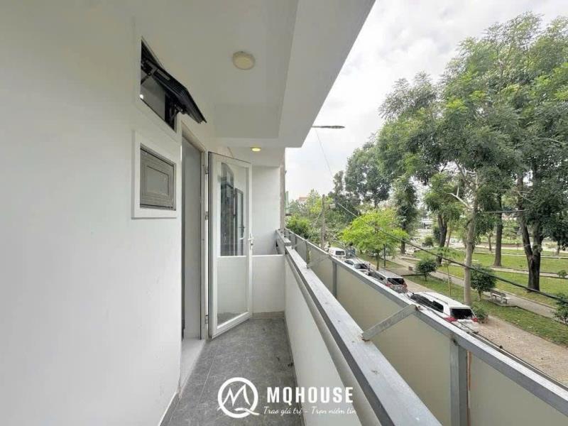 Duplex ban công | ngay đại học công thương - Ảnh 2