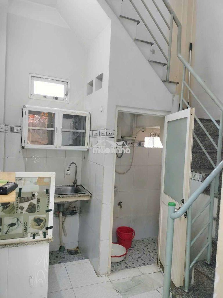 1 trệt 2 lầu st chính chủ cho thuê giá 8 tr - Ảnh 2