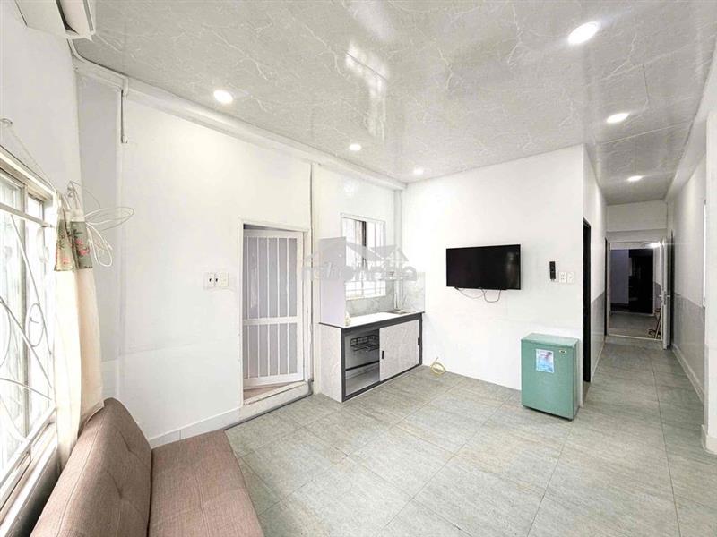 Giá cực tốt!! 2pn 50m2 thang máy_5ng4xe_mặt tiền hai bà trưng quận 1