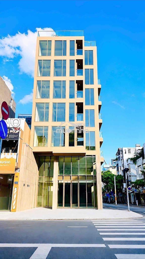 Tin thật góc 2mt phạm ngọc thạch giá 250tr kc 5 tầng ngay hồ con rùa