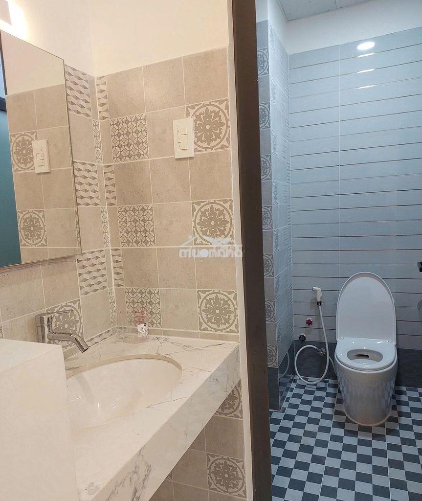 🚛 Cho thuê nhà hẻm lớn_phổ quang_8x18m_trệt 2 lầu sân thượng. - Ảnh 4