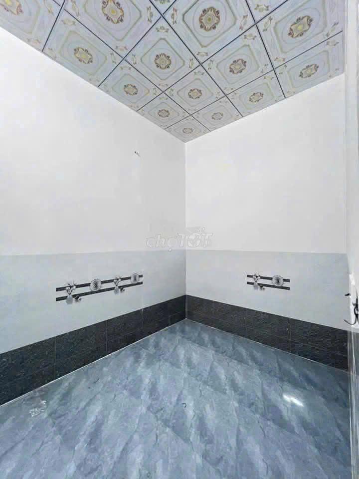 Gấp ! cần tiền bán căn nhà 151m2 tân thông hội củ chi chỉ 900tr - Ảnh 2