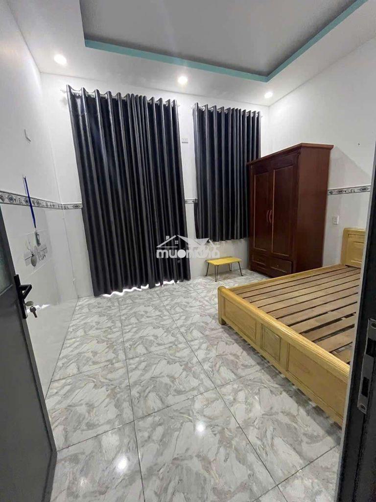 Nhà tô ngọc vân ngay trường học nguyễn văn thệ. dt 4x18m 1 lầu 3pn 9tr - Ảnh 4