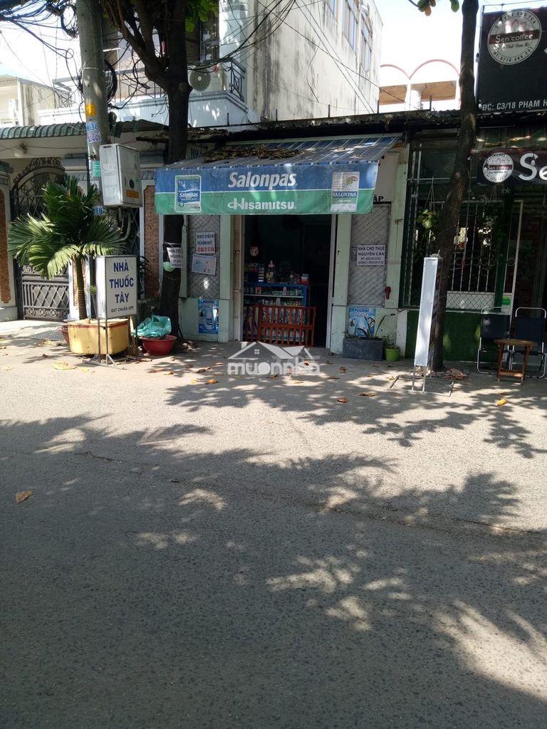 Cho thuê nhà nguyên căn mặt tiền c3 phạm hùng, q.8 (chính chủ)