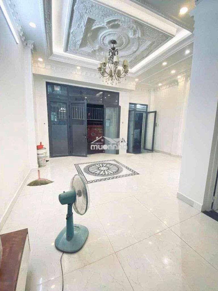 Nhà trệt lầu 3pn.3wc dt: 6x10m hẻm thông 1027 htp - 2