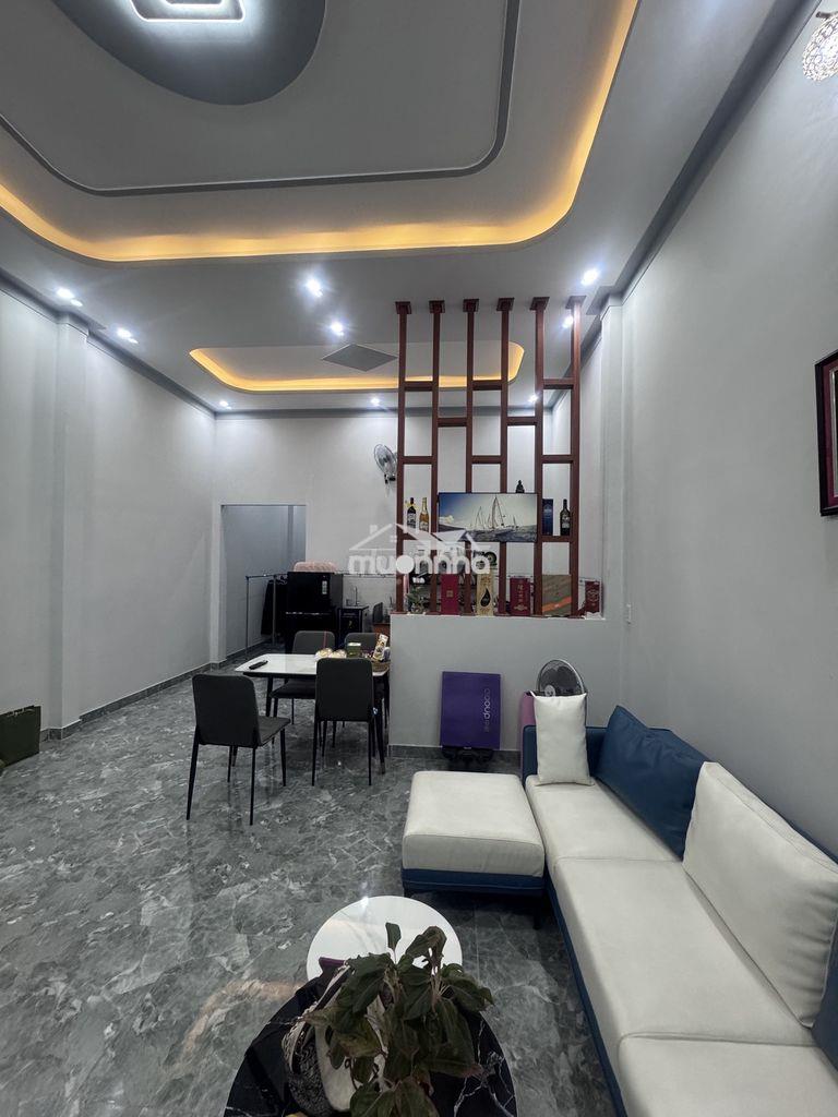 Nhượng lại căn nhà đang ở do thay đổi công việc