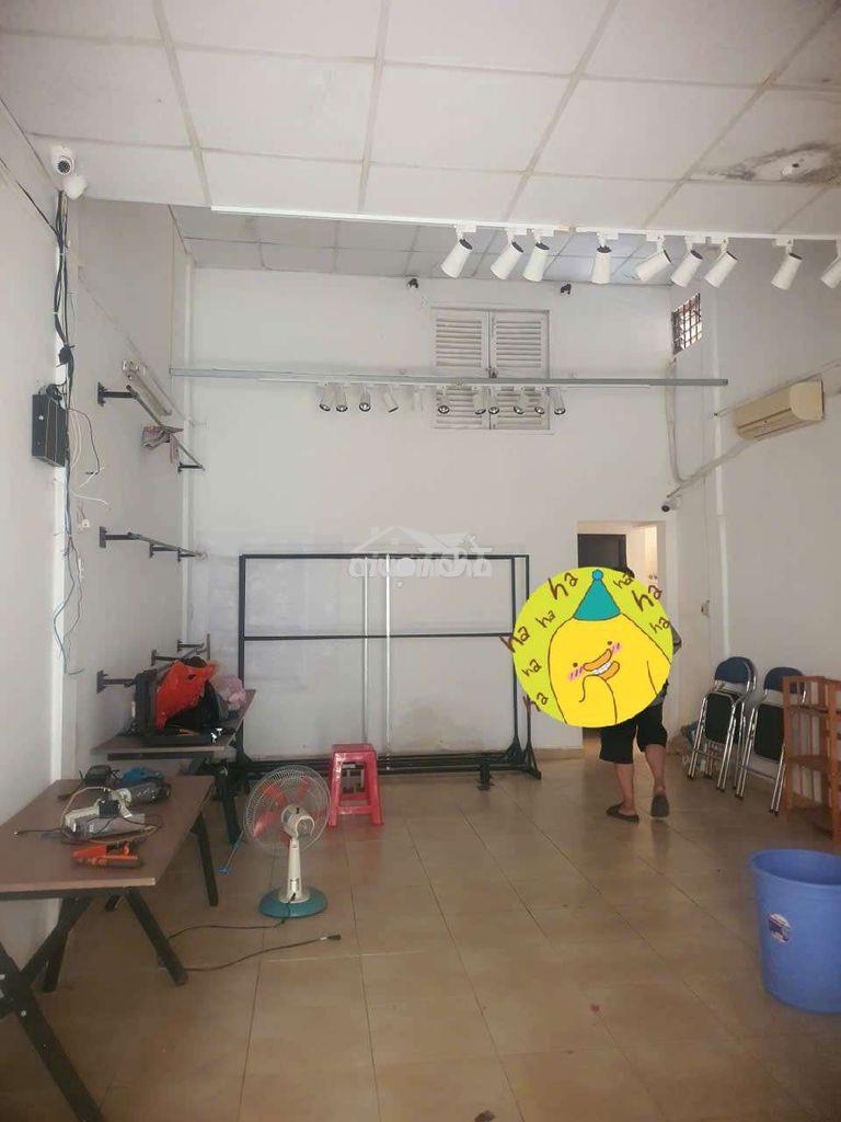 Nhà cho thuê nguyên căn ngay tân bình 90m giá 8tr - Ảnh 2