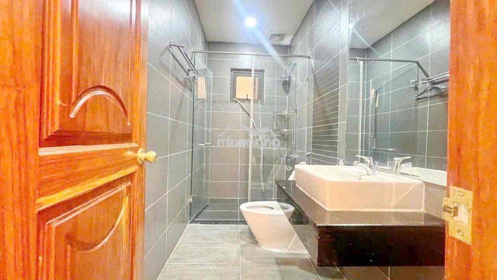 Cho thuê nhà văn phòng kdc tân quy đông - thang máy- 50 triệu - 4