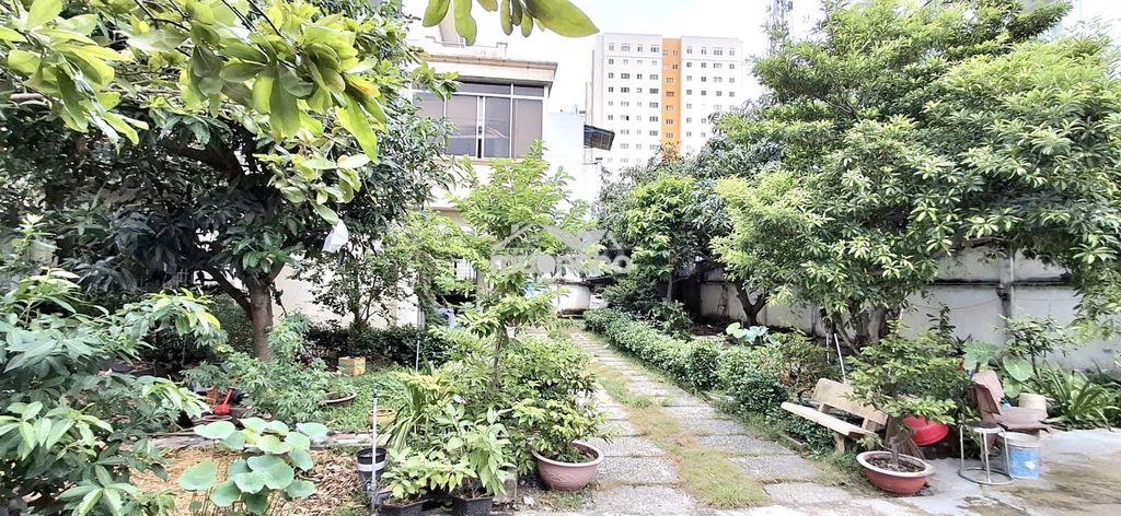 Bán gấp lô góc biệt thự 583m² đường 17 hbc. ngang 20m. 120 tr / m2. - Ảnh 3