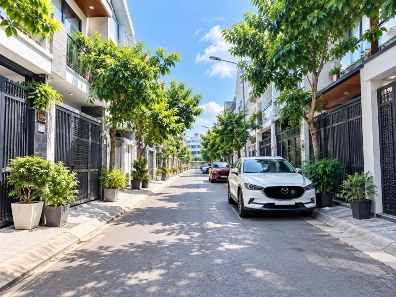 Chỉ 8.3 tỷ – nhà mới 3 tầng 100m ngang 5 – hxh giáp aeon tân phú