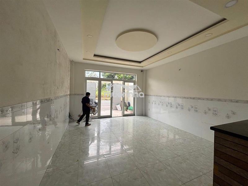 Cho thuê nhà trệt 2 lầu 100m khu dân cư phú hồng thịnh dĩ an