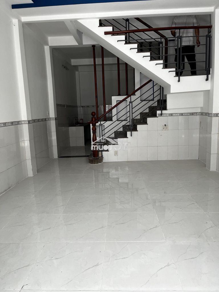 Bán nhà gấp đường lk 4-5, dt 4mx11.5m, 1 lầu, giá 4.1 tỷ ( tl)