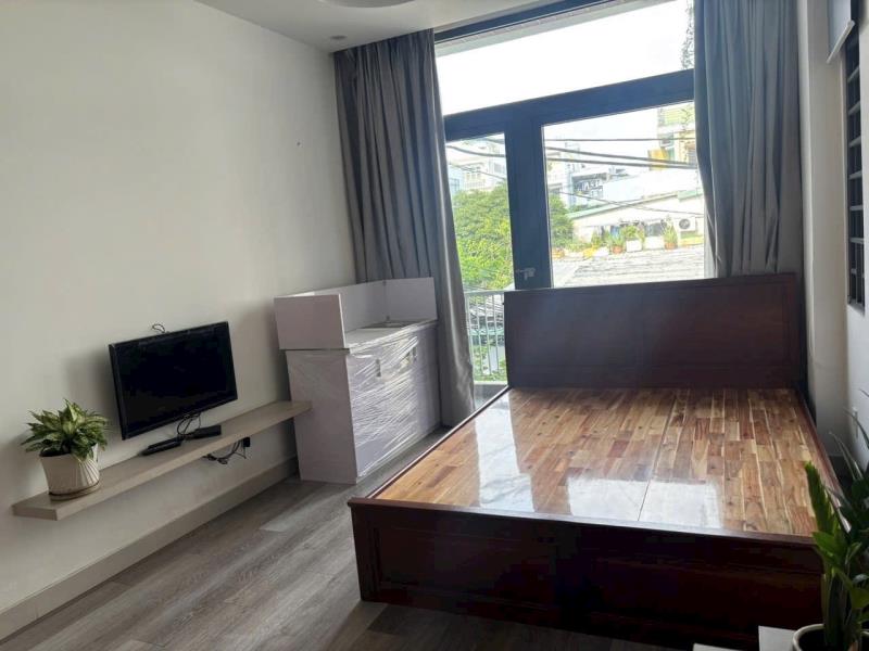Ngay bờ bao tân thắng, tân phú