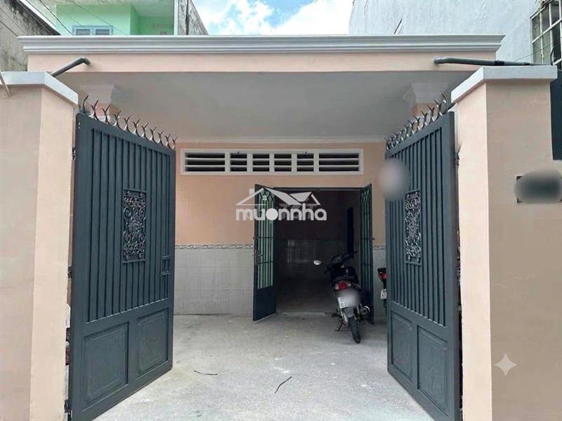 Cho thuê nhà hẻm oto đường 6 p. linh trung. dt 100m2 có 3pn2wc sân oto