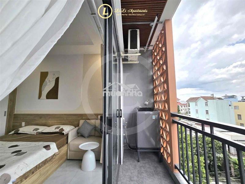 Tung ngay siêu siêu phẩm còn sót lại mới lengkeng cửa sổ trời full nội